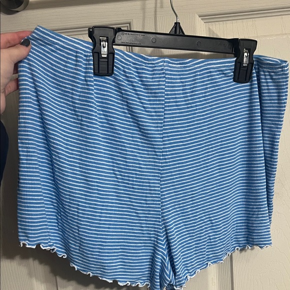 Colsie Blue and White Striped Top - Picture 11 of 13